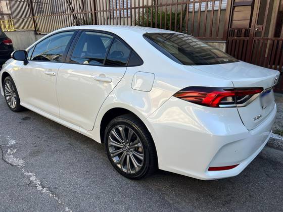 TOYOTA COROLLA 2.0 VVT-IE FLEX XEI DIRECT SHIFT TOYOTA COROLLA 2.0 VVT-IE FLEX XEI DIRECT SHIFT